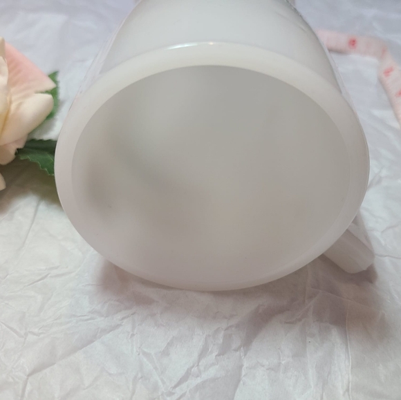 Vtg Hawaii Tiki Milk Glass Mug 🌺🌴 - Picture 5 of 5